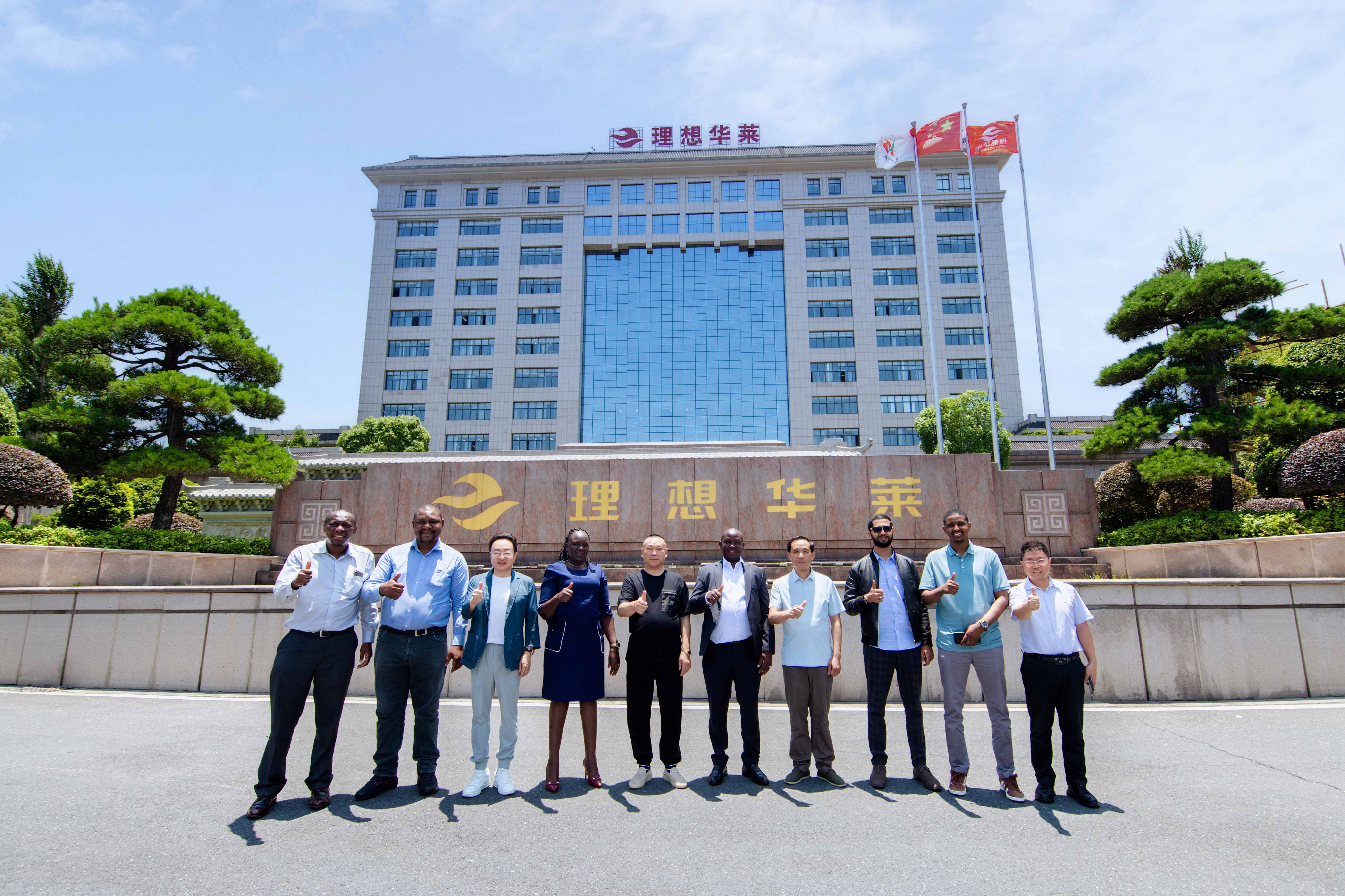肯尼亞友人蒞臨理想華萊考察
